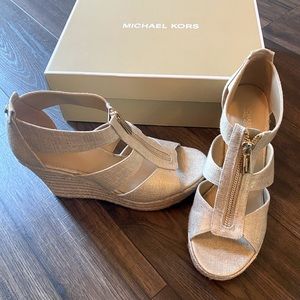 Michael Kors Damita Wedge Sandals pale gold